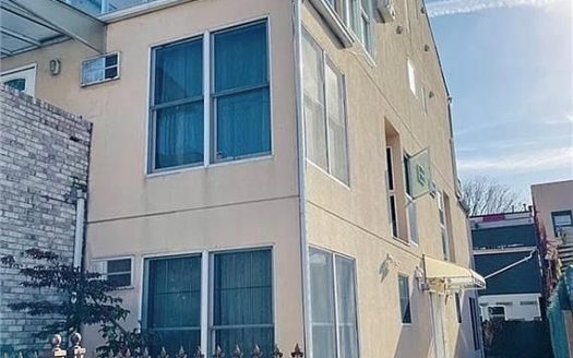 Town House For Sale in Brooklyn New York 2 Beds 2 Baths