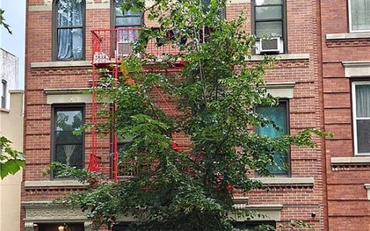 Multi Family House For Sale in Brooklyn New York 15 Beds 6 Baths