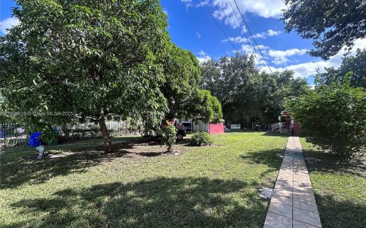 Single Family For Sale in Miami Florida 3 Beds 1 Bath
