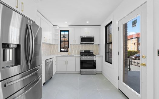 Single Family House For Sale in Brooklyn New York 3 Beds 4 Baths