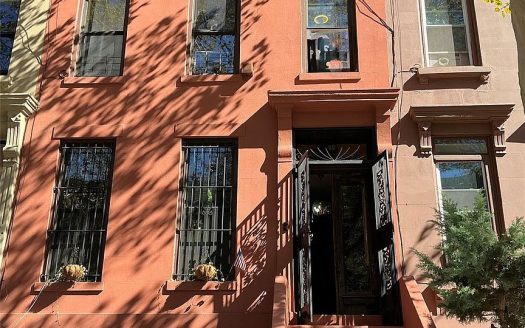 Multi Family House For Sale in Brooklyn New York 3 Beds 3 Baths