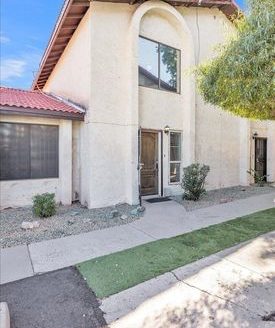 2-Bedroom Townhouse for Rent in Phoenix, AZ 85032 – $1250/mo | 2 Baths | Updated 2025