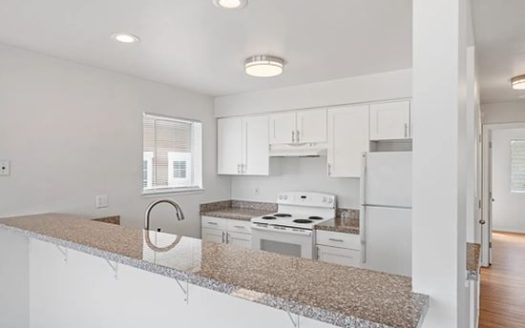 2-Bedroom Apartment  for Rent in Seattle, WA 98199 – $2195/mo | 1 Baths | Updated 2025