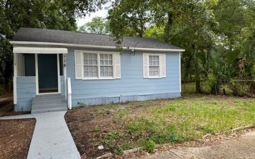 3-Bedroom Single Family Home for Rent in Jacksonville, FL 32206 – $1300/mo | 1 Baths | Updated 2025