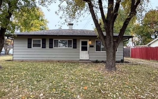 3-Bedroom Single Family Home for Rent in Indianapolis, IN 46222 – $1225/mo | 1 Baths | Updated 2025