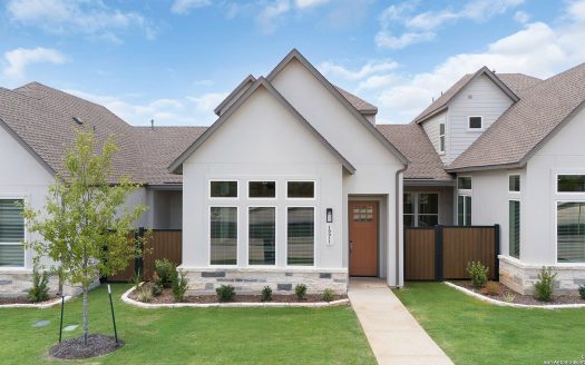 Townhouse for Sale in San Antonio, TX 78224 – 3 Bedrooms, 3 Baths – $394000