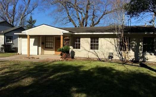 3-Bedroom Single Family Home for Rent in Houston, TX 77081 – $1750/mo | 1 Baths | Updated 2025