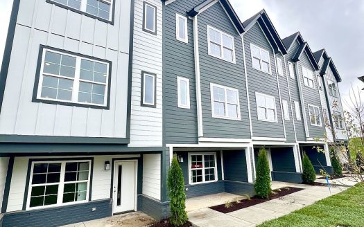 Single Family Home for Sale in Madison, TN 37115 – 2 Bedrooms, 3 Baths – $342900