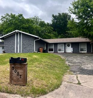 3-Bedroom Apartment for Rent in Austin, TX 78741 – $1750/mo | 2 Baths | Updated 2025
