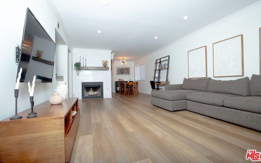 Condo for Sale in Harbor City, CA 90710 – 2 Bedrooms, 2 Baths – $479000