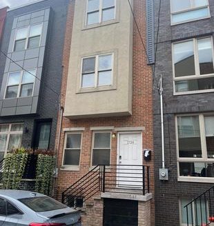 3-Bedroom Townhouse  for Rent in Philadelphia, PA 19146 – $2900/mo | 3 Baths | Updated 2025
