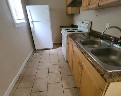 3-Bedroom Single Family Home for Rent in Indianapolis, IN 46218 – $850/mo | 1 Baths | Updated 2025