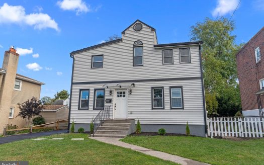 Single Family Home for Sale in Philadelphia, PA 19114 – 5 Bedrooms, 3 Baths – $533900