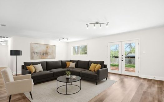 4-Bedroom Single Family Home for Rent in Austin, TX 78723 – $2499/mo | 2 Baths | Updated 2025