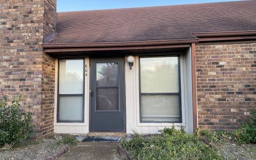 Condo for Sale in Hermitage, TN 37076 – 3 Bedrooms, 2 Baths – $269900