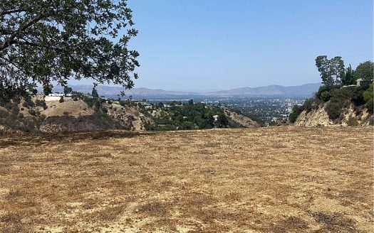 Lot for Sale in Sherman Oaks, CA 91423 – 1 Bedroom, 1 Bath – $300000