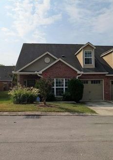 2-Bedroom Townhouse for Rent in Nashville, TN 37214 – $2200/mo | 2 Baths | Updated 2025