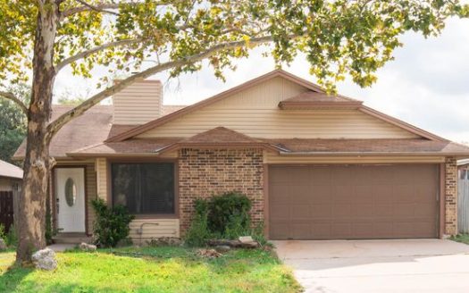 4-Bedroom Single Family Home for Rent in Austin, TX 78749 – $2700/mo | 2 Baths | Updated 2025