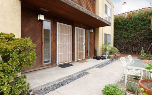 2-Bedroom Townhouse  for Rent in San Diego, CA 92109 – $3100/mo | 2 Baths | Updated 2025