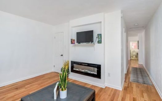 1-Bedroom Townhouse for Rent in Indianapolis, IN 46201 – $1300/mo | 1 Baths | Updated 2025
