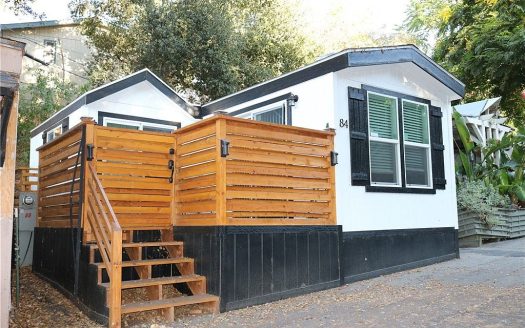 Manufactured for Sale in Sunland, CA 91040 – 1 Bedroom, 1 Bath – $165000