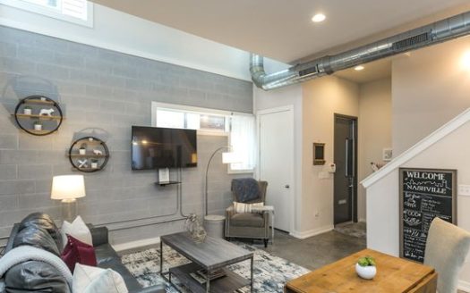 1-Bedroom Townhouse  for Rent in Nashville, TN 37210 – $2500/mo | 1 Baths | Updated 2025