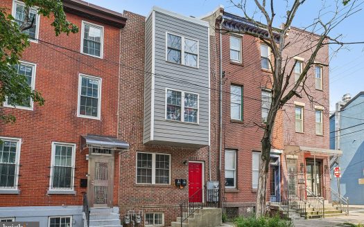 Multi Family Home for Sale in Philadelphia, PA 19123 – 5 Bedrooms, 1 Baths – $550000