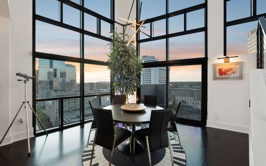 Condo for Sale in Nashville, TN 37219 – 2 Bedrooms, 3 Baths – $1295000