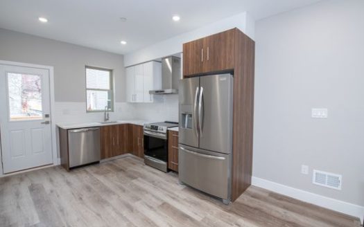 2-Bedroom Townhouse  for Rent in Philadelphia, PA 19125 – $1695/mo | 2 Baths | Updated 2025