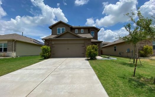 3-Bedroom Single Family Home for Rent in Austin, TX 78744 – $2400/mo | 3 Baths | Updated 2025