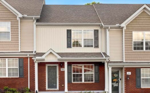 2-Bedroom Townhouse  for Rent in Antioch, TN 37013 – $1700/mo | 3 Baths | Updated 2025
