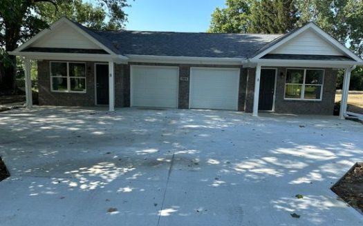 2-Bedroom Apartment for Rent in Indianapolis, IN 46221 – $1675/mo | 2 Baths | Updated 2025