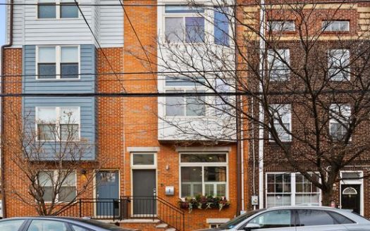 Townhouse for Sale in Philadelphia, PA 19146 – 4 Bedrooms, 3 Baths – $895000