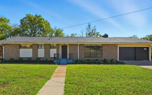 3-Bedroom Single Family Home for Rent in Nashville, TN 37209 – $2850/mo | 2 Baths | Updated 2025