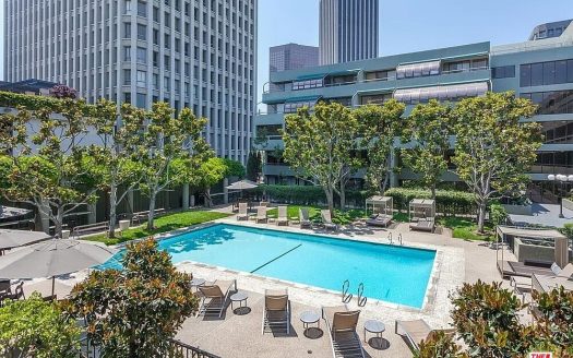Condo for Sale in Los Angeles, CA 90012 – 2 Bedrooms, 2 Baths – $499999