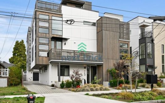 2-Bedroom Single Family Home for Rent in Seattle, WA 98107 – $3550/mo | 3 Baths | Updated 2025