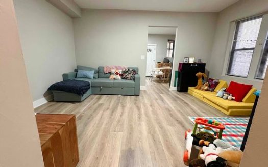 3-Bedroom Apartment  for Rent in Chicago, IL 60647 – $2850/mo | 1 Baths | Updated 2025