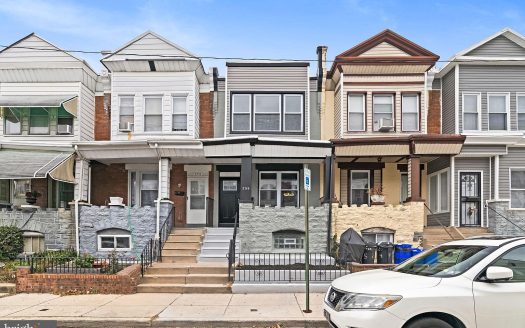 Townhouse for Sale in Philadelphia, PA 19143 – 3 Bedrooms, 2 Baths – $255500