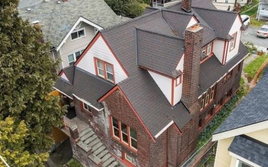 5-Bedroom Single Family Home for Rent in Seattle, WA 98105 – $4500/mo | 2 Baths | Updated 2025