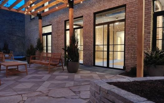 2-Bedroom Single Family Home for Rent in Chicago, IL 60614 – $6195/mo | 2 Baths | Updated 2025