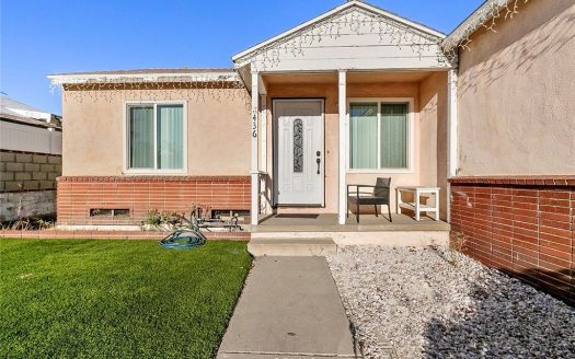 Single Family Home for Sale in Sun Valley, CA 91352 – 5 Bedrooms, 3 Baths – $999000