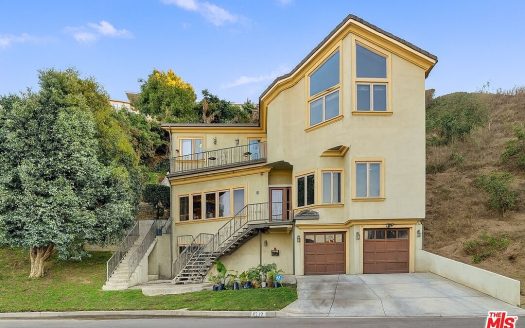 Single Family Home for Sale in Los Angeles, CA 90008 – 4 Bedrooms, 5 Baths – $2199000