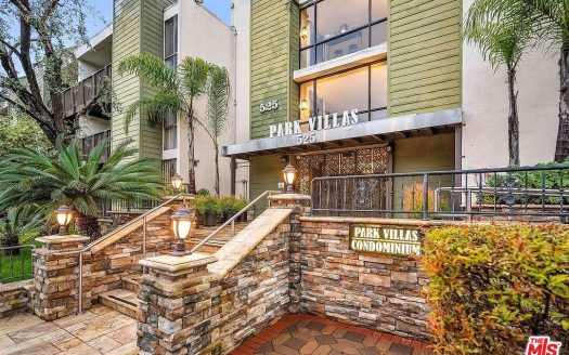 Condo for Sale in Los Angeles, CA 90020 – 1 Bedroom, 1 Bath – $289000