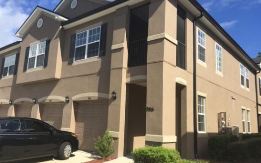 3-Bedroom Condo for Rent in Jacksonville, FL 32225 – $2050/mo | 2 Baths | Updated 2025