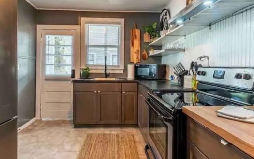 2-Bedroom Apartment for Rent in Jacksonville, FL 32205 – $1400/mo | 1 Baths | Updated 2025