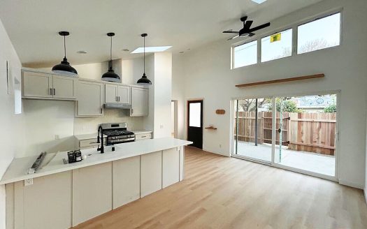 Multi Family Home for Sale in Granada Hills, CA 91344 – 5 Bedrooms, 5 Baths – $1299000
