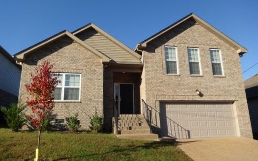 3-Bedroom Single Family Home for Rent in Antioch, TN 37013 – $2495/mo | 2 Baths | Updated 2025