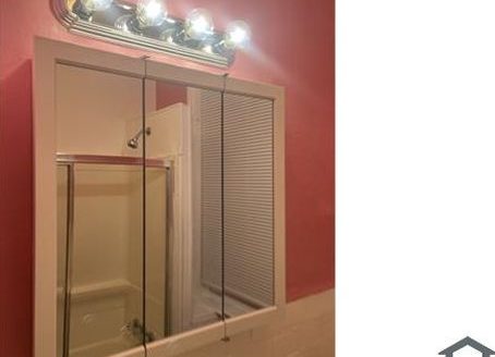 3-Bedroom Townhouse  for Rent in Philadelphia, PA 19133 – $2000/mo | 1 Baths | Updated 2025