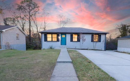 3-Bedroom Single Family Home for Rent in Antioch, TN 37013 – $2200/mo | 1 Baths | Updated 2025