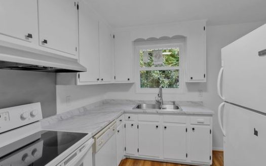 2-Bedroom Apartment for Rent in Nashville, TN 37215 – $1900/mo | 1 Baths | Updated 2025